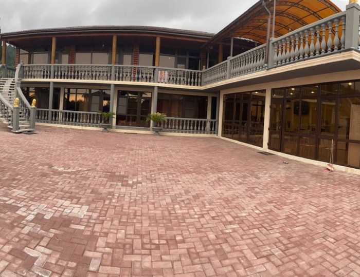 Отель «Кинг» Цандрипш